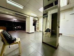 Bukit Batok West Avenue 8 (D23), Shop House #581716321